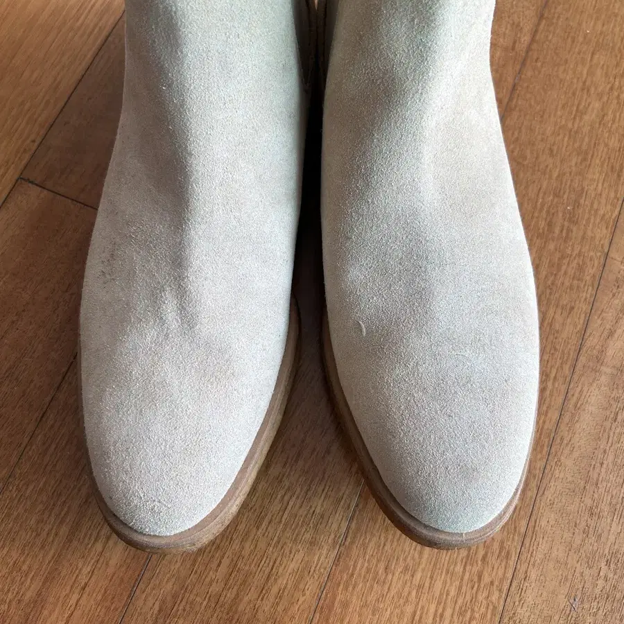 커먼 프로젝트 첼시부츠 common projects