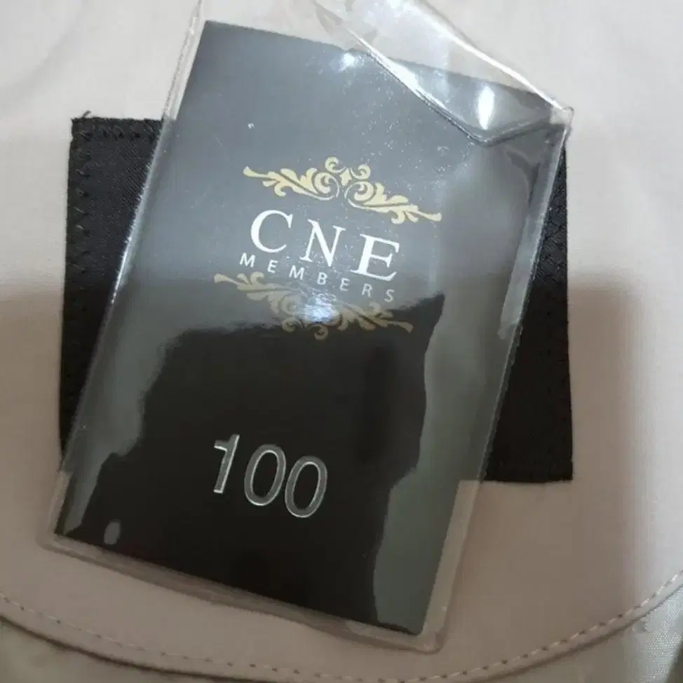 CNE/멤버스코트(105)새상품