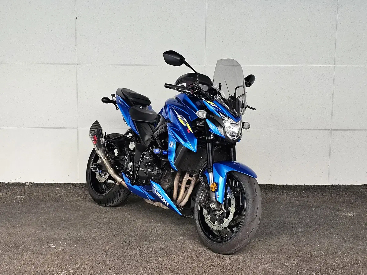 19년식 gsx-s750 판매합니다