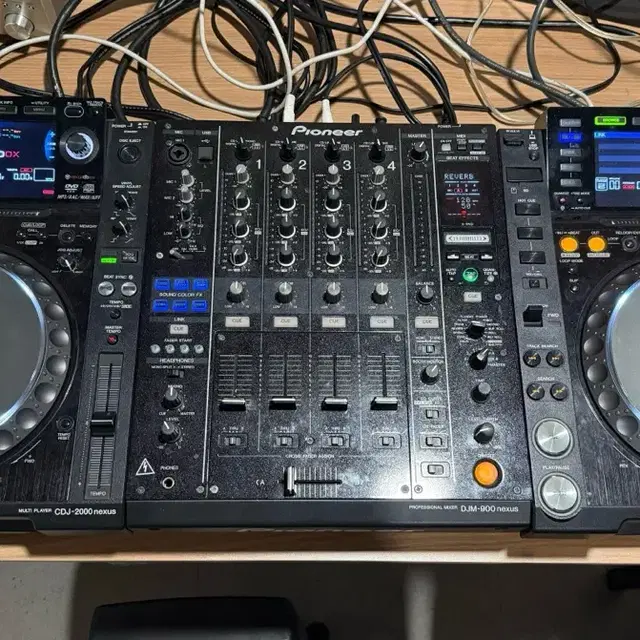 Cdj 2000 nexus 2 / djm 900 nexus