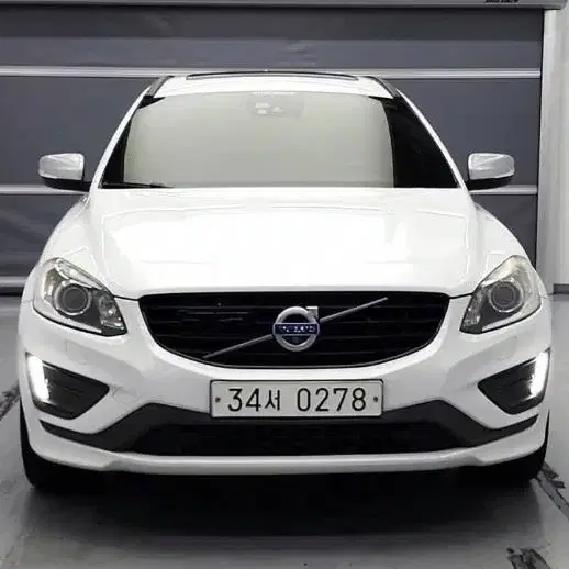 @15년식 볼보 XC60(1세대) D5 AWD R디자인