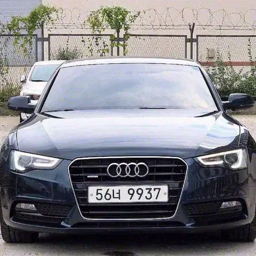 @14년식 아우디 A5 2.0 TDI 콰트로 스포트백