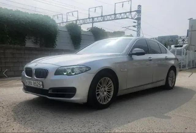 @13년식 BMW 5시리즈(6세대) 520d xDriv