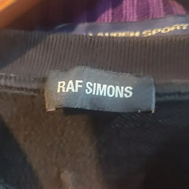 RAF SIMONS 라프시몬스 맨투맨