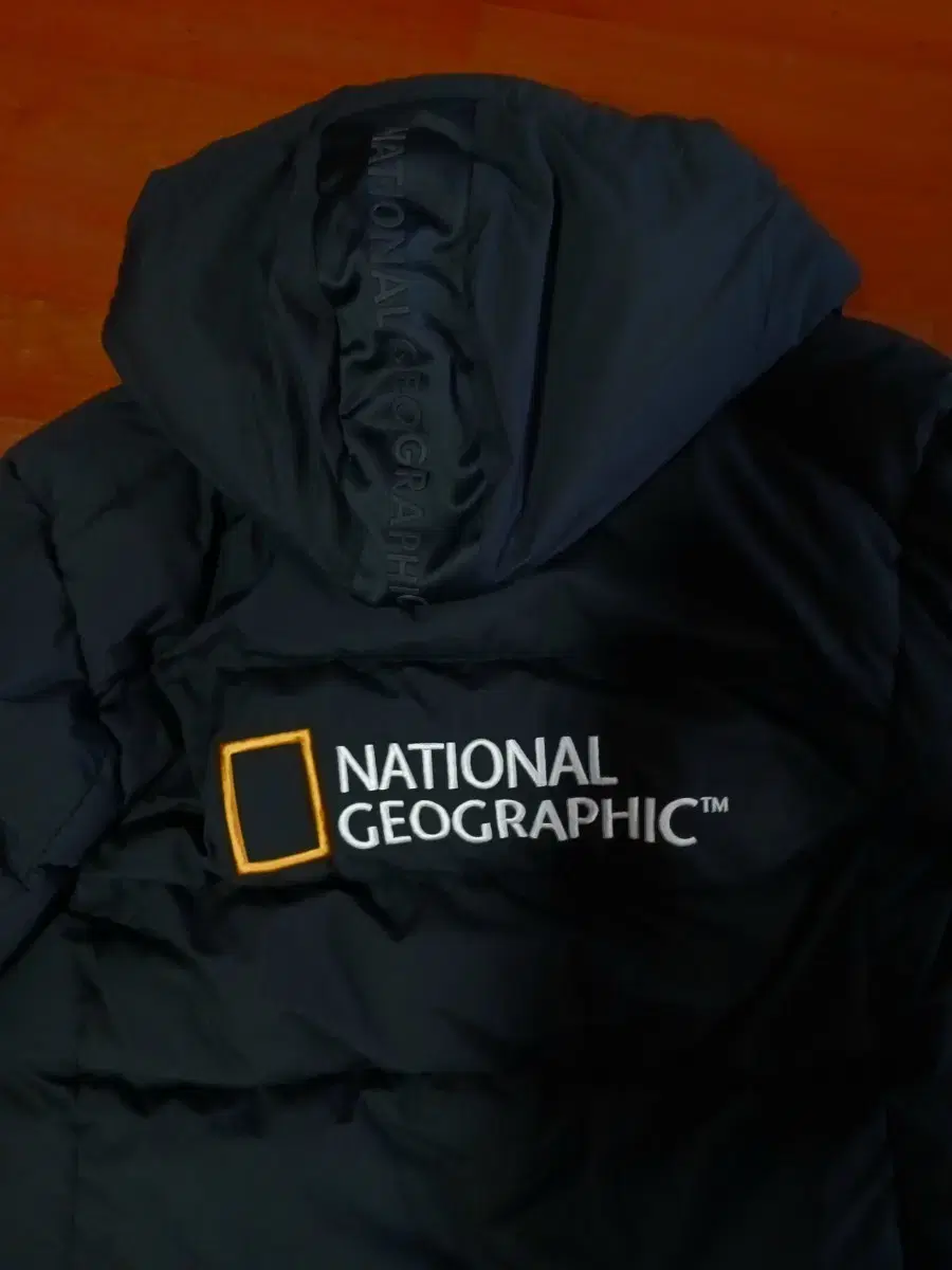 National Geographic Long Padding (L)