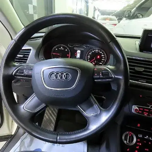 @13년식 아우디 Q3 2.0 TDI 콰트로 오프로드무