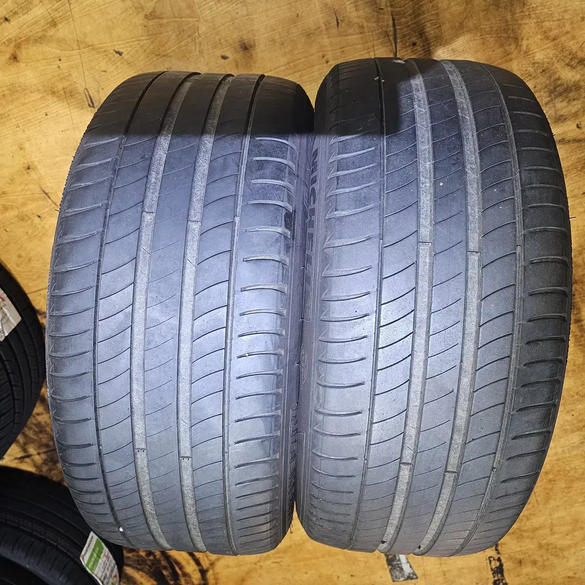 245/45R18  벤츠, BMW 순정 런플랫타이어 2본