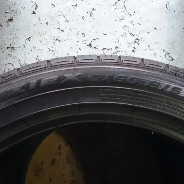 중고타이어 팔켄 ZIEX CT60 A/S 255/45R20 2본 세트