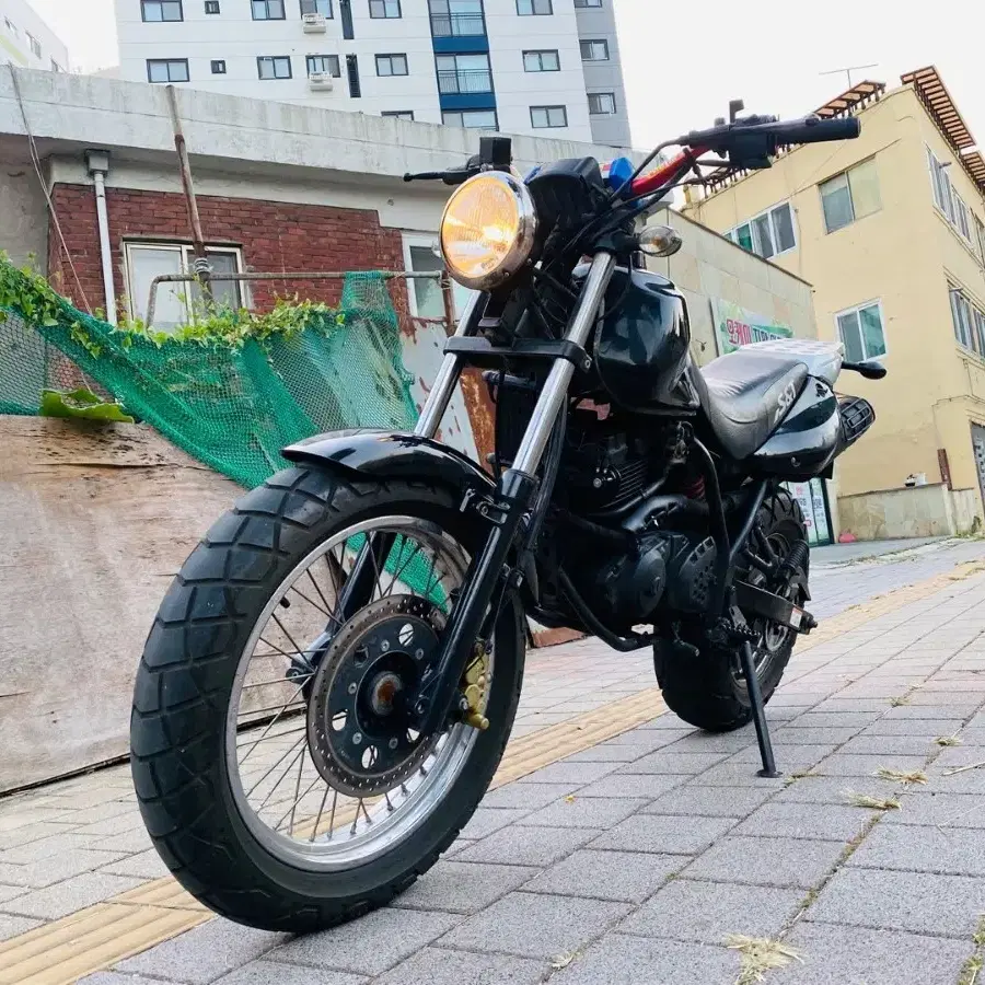 KR모터스14년식 RT125D 트로이125 블랙컬러 1만KM 경정비완료