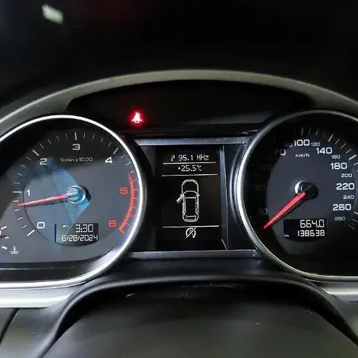 @14년식 아우디 Q7 3.0 TDI 콰트로 다이나믹