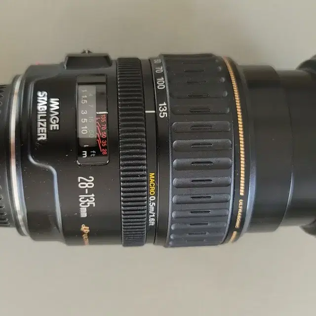 캐논 28-135mm렌즈 (호야 hmc pro UV 필터 포함)