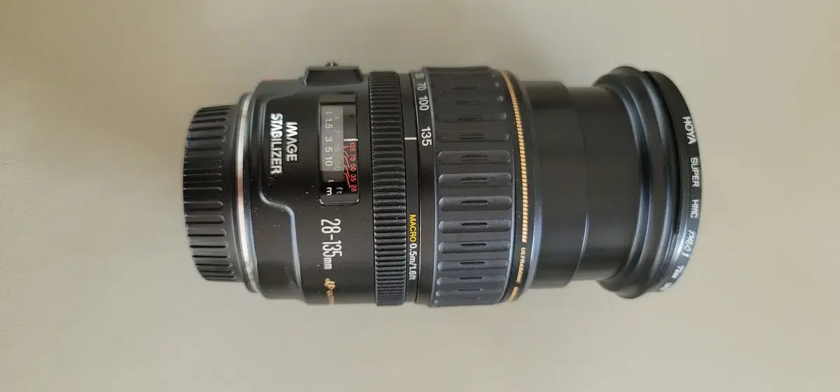 캐논 28-135mm렌즈 (호야 hmc pro UV 필터 포함)