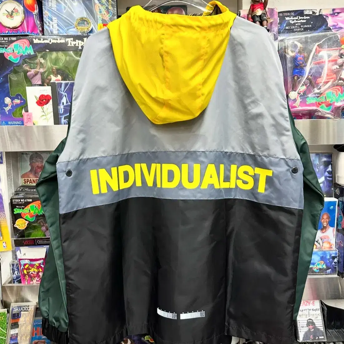 INDIVIDUALIST WINDBREAKER - MULTICOLOR