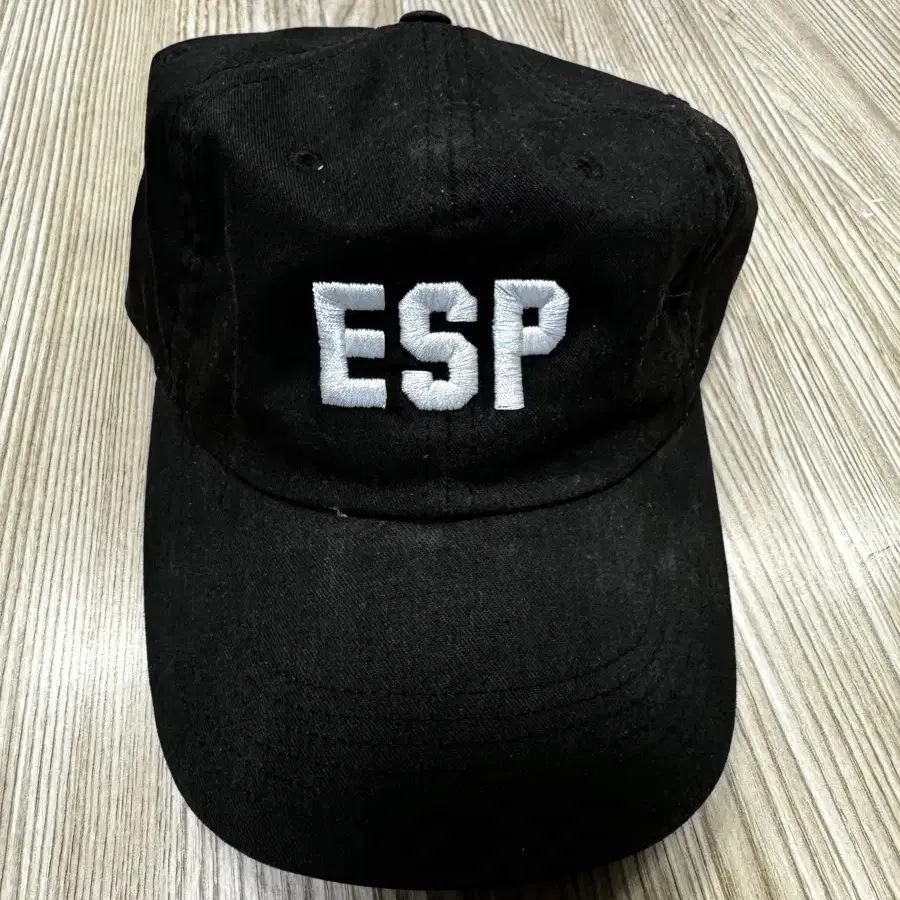 슈프림 esp 볼캡