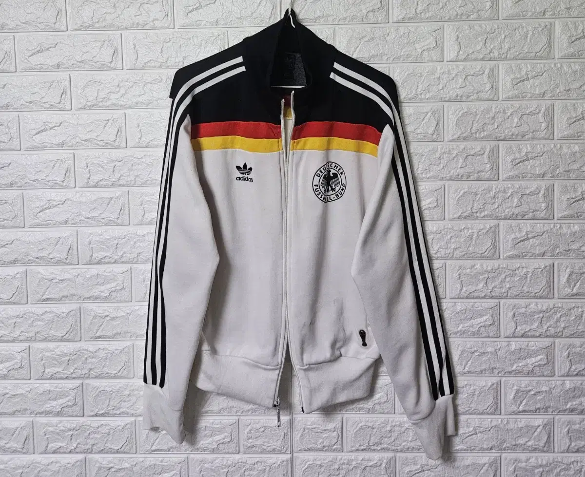 Adidas Germany Training Sets to sell