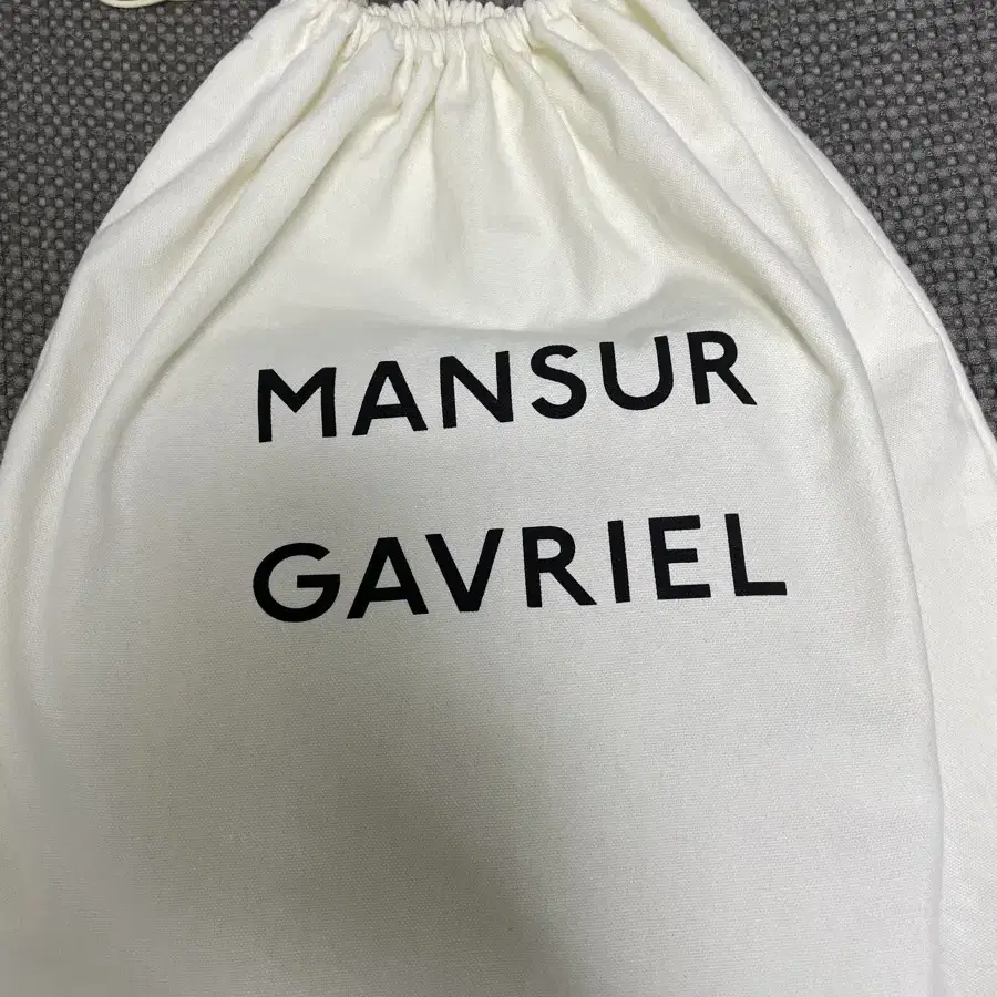 mansur gavriel 만수르가브리엘 리얼가죽 가방