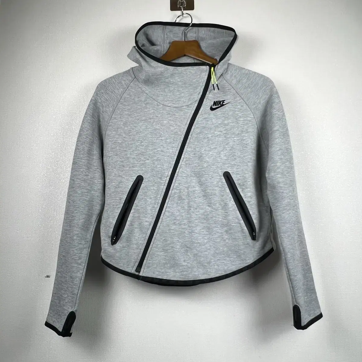 Nike Women's Tech Fleece Butterfly Pull-Up Hoodie