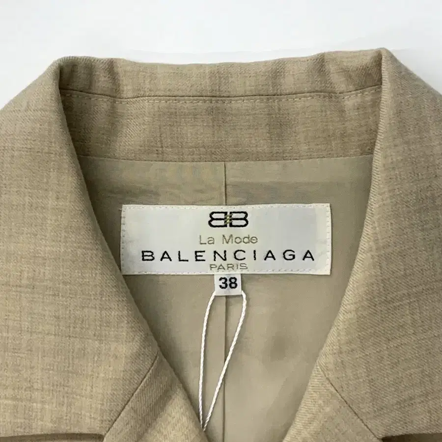 Balenciaga 발렌시아가 아이보리 싱글 5B 우먼 블레이저 티