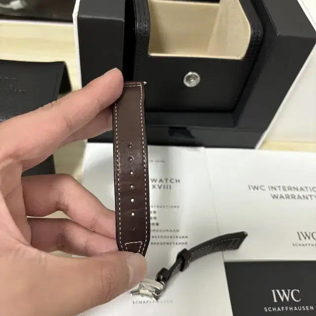 IWC 마크18 어린왕자 에디션 시계 풀박스 판매