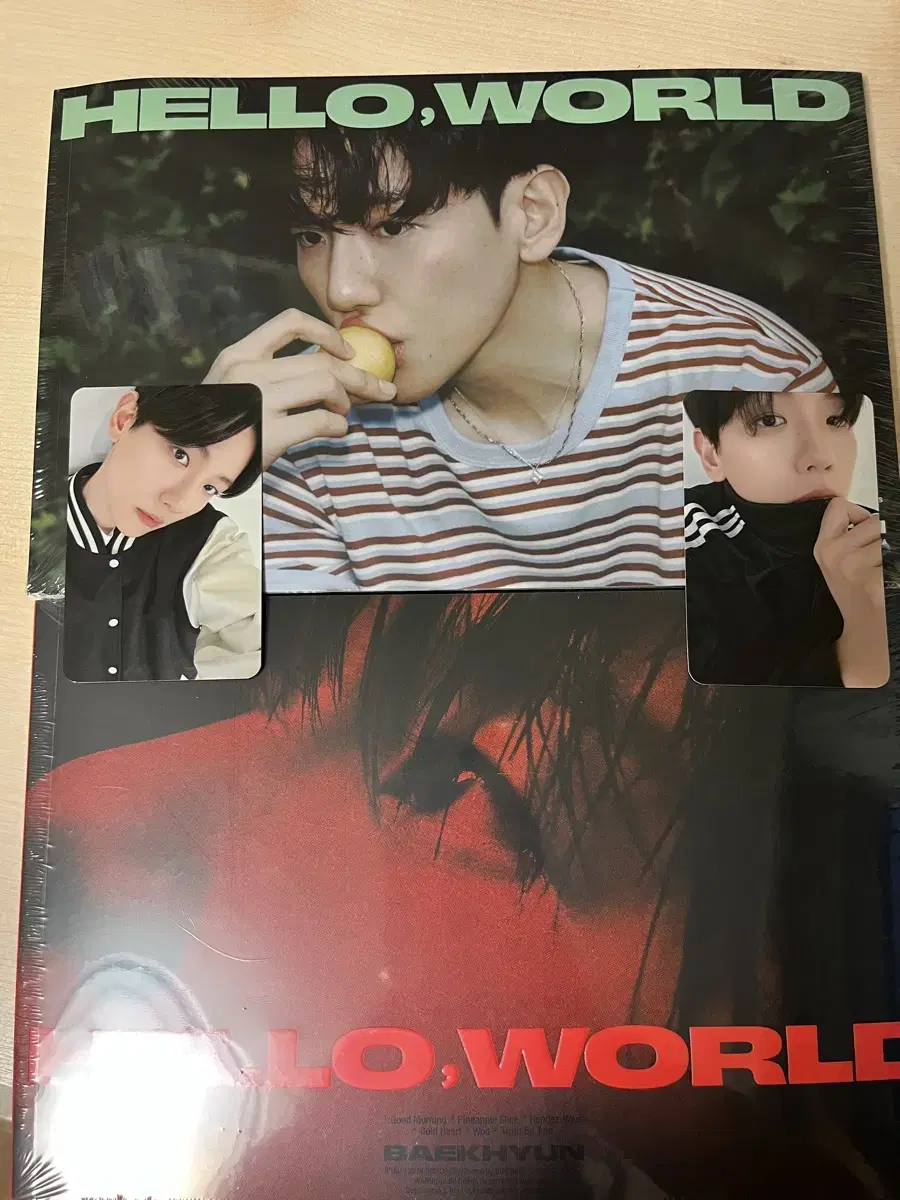 exo baekhyun hello world makestar yes24 unreleased photocard unsealed albums