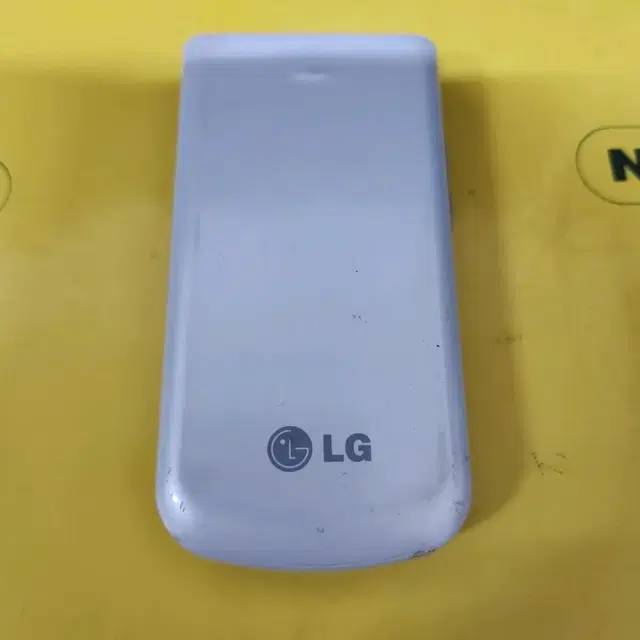 아이스크림폰2 (lg-lu1600) gdp-1126 개통불가 소장용