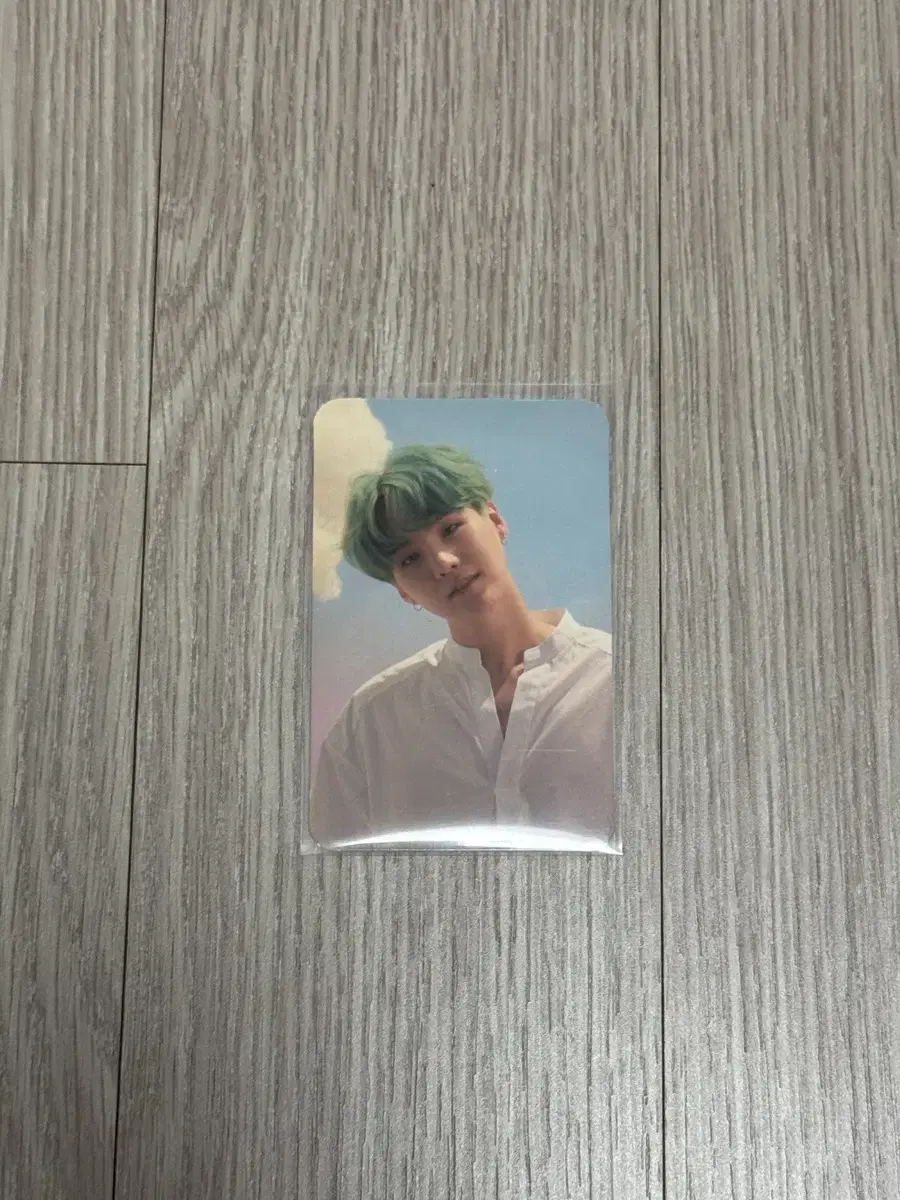 LOVE YOURSELF 'Her' Ver. O suga photocard