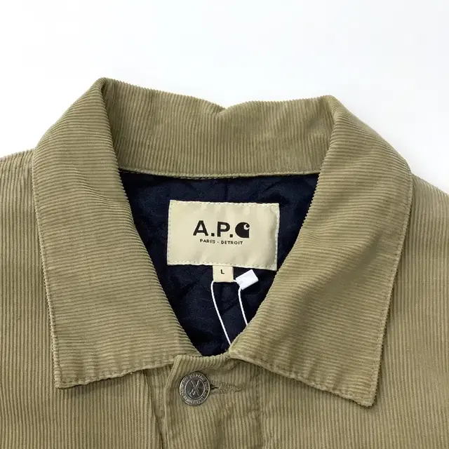 칼하트 X A.P.C 아페쎄 칼하트 베이지 코듀로이 자켓