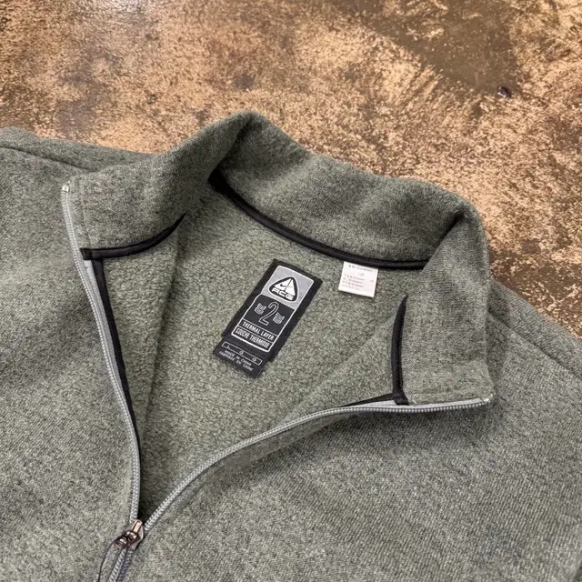 NIKE ACG Tonal Half Zip-UP Jacket