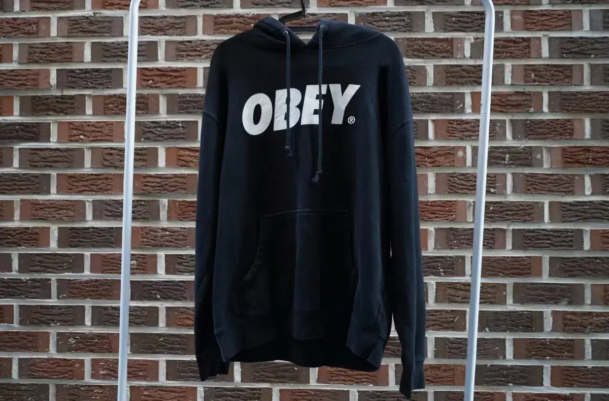 Hip obey hoodie