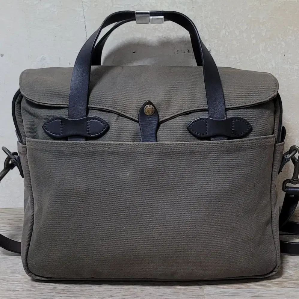 필슨 FILSON 256 Original briefcase 오터그린