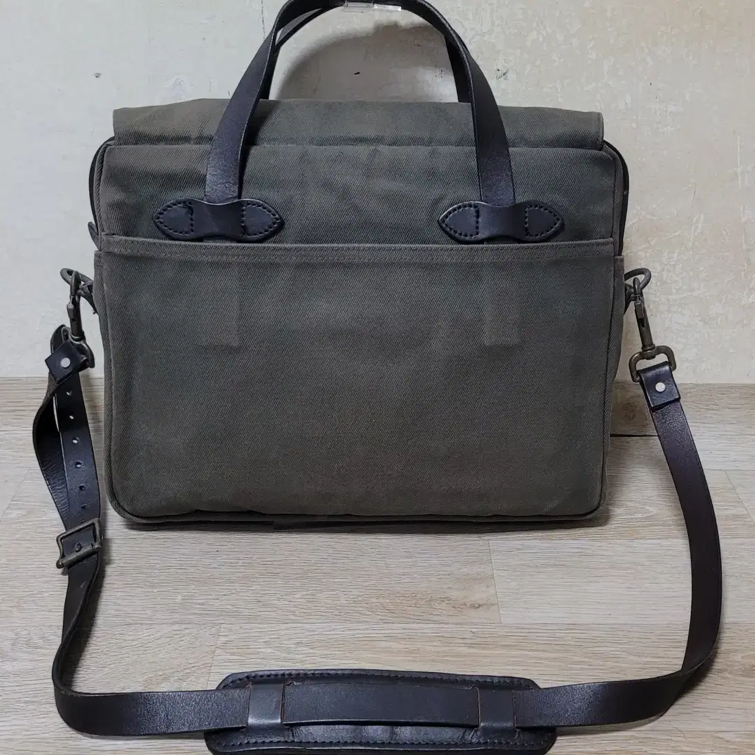 필슨 FILSON 256 Original briefcase 오터그린