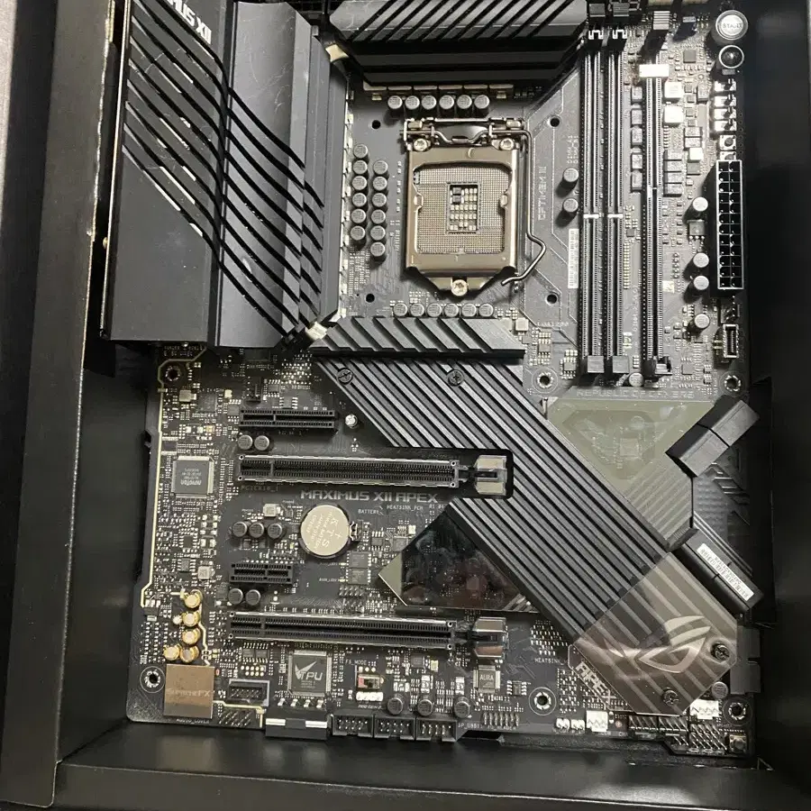 rog z490 apex