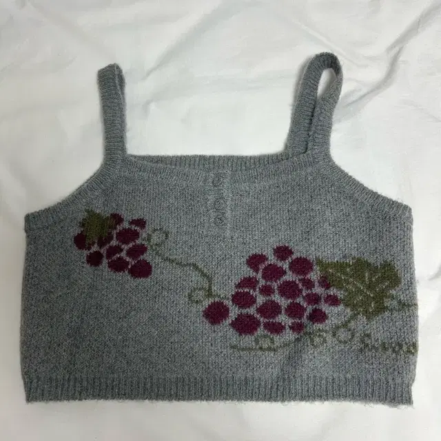 시눈 포도 니트 뷔스티에 Grape Button Bustier