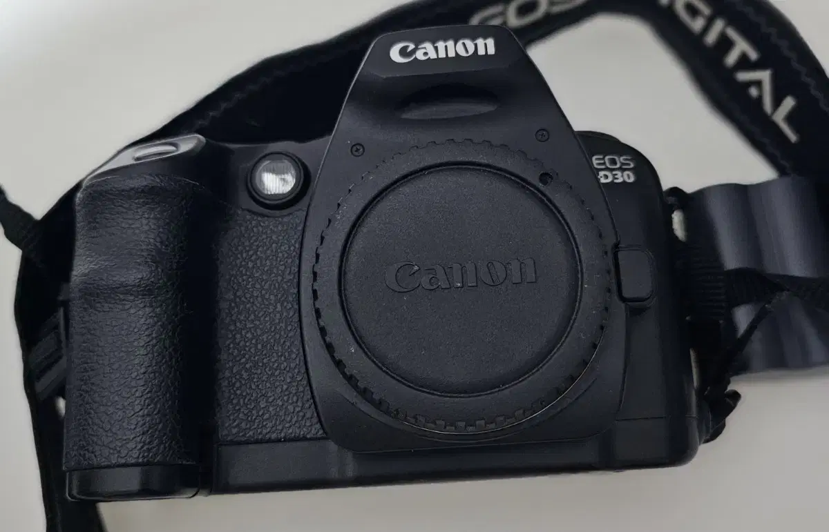 전국딱한대 진정한 엔틱 DSLR Canon eos D30 바디