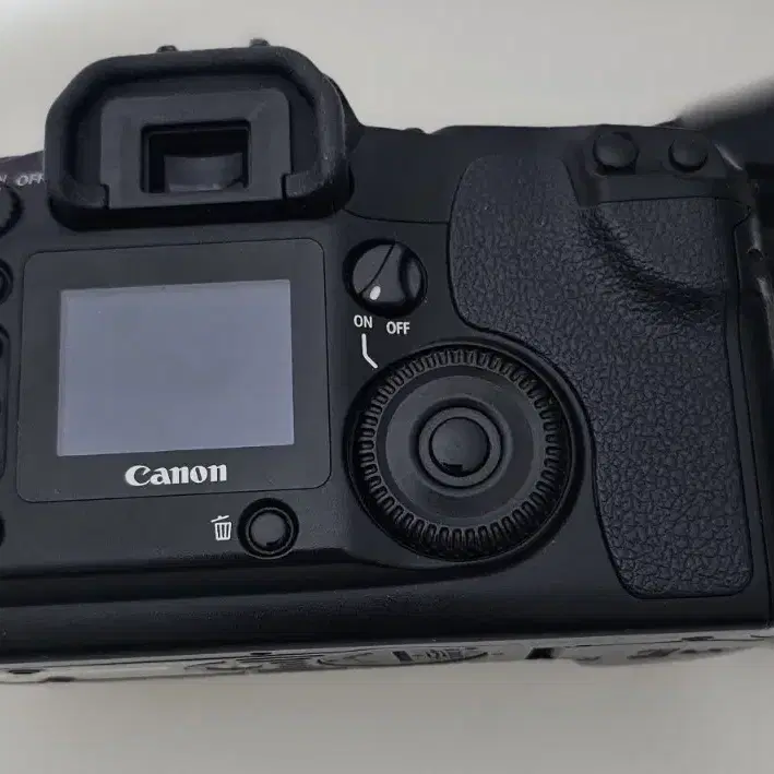 전국딱한대 진정한 엔틱 DSLR Canon eos D30 바디