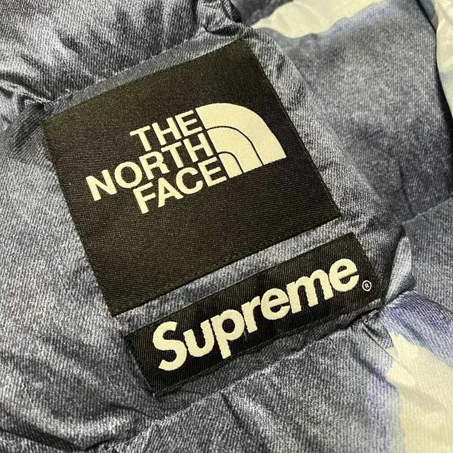 Supreme x The North Face (슈프림 X 노스페이스)