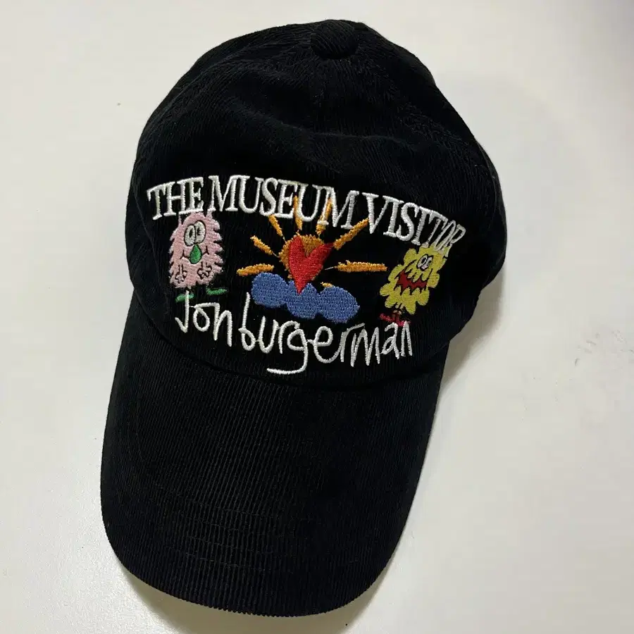 the museum visitor cap