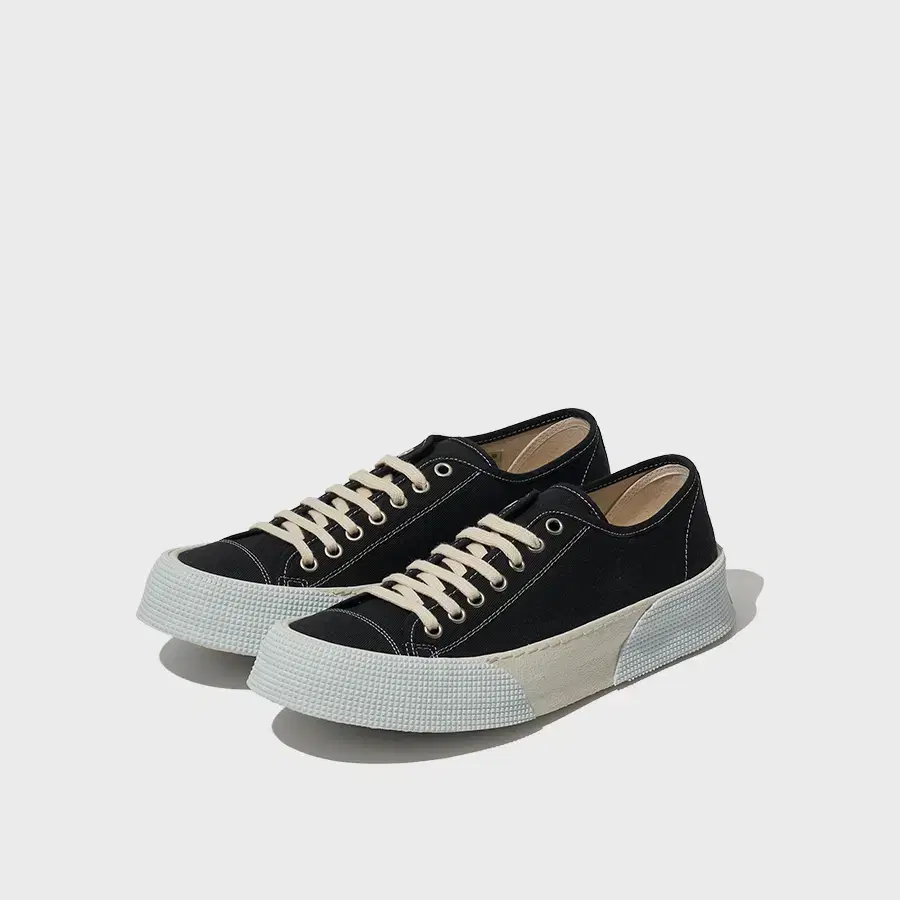 AMI sneakers EU40