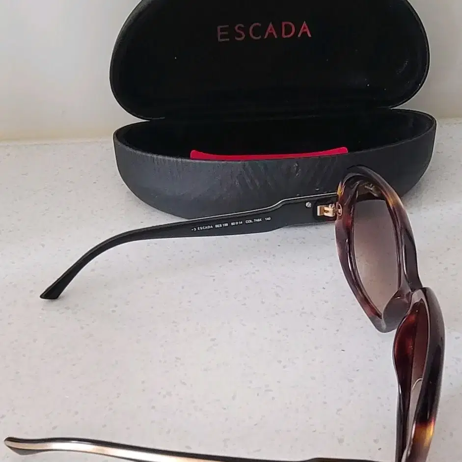 ESCADA 선글라스