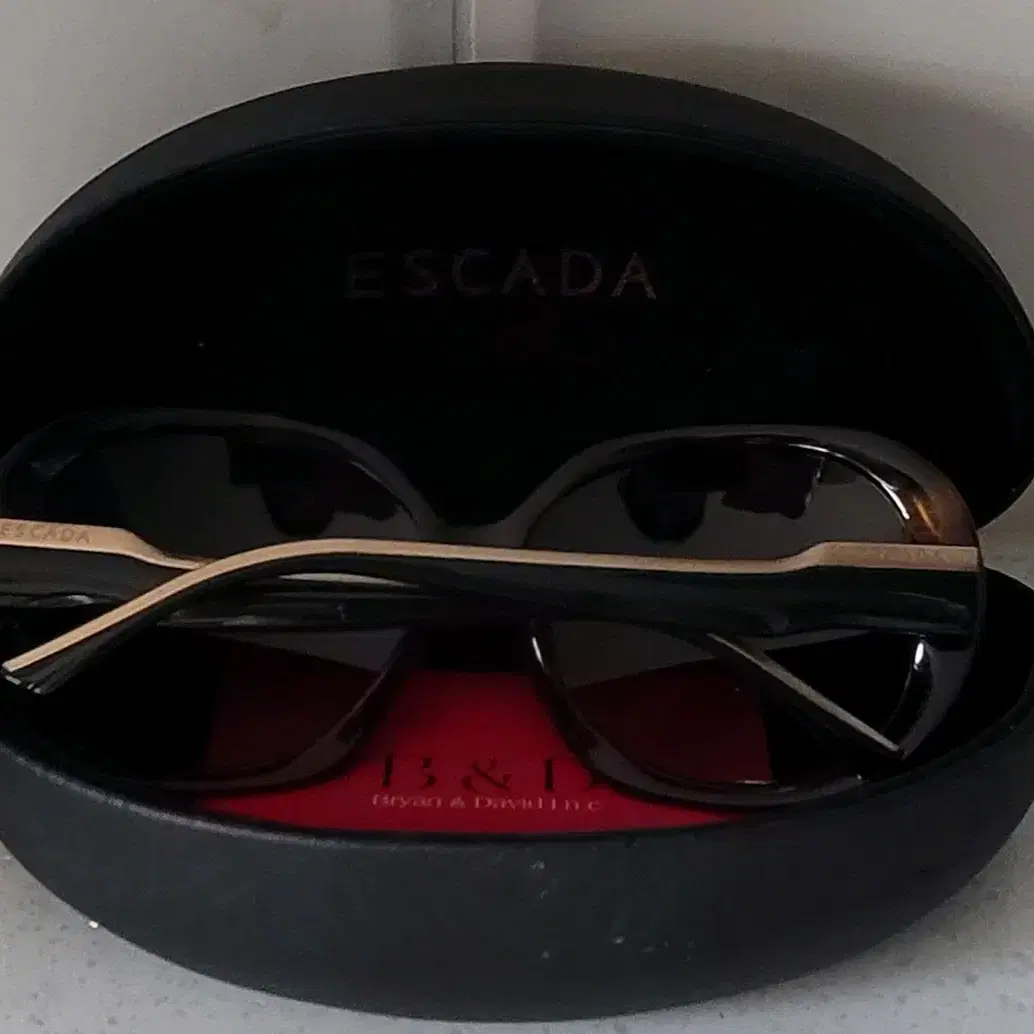 ESCADA 선글라스