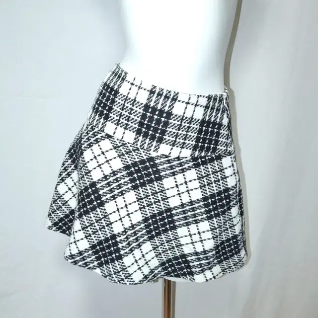 Check flare skirt