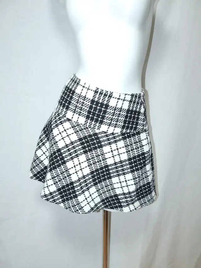 Check flare skirt