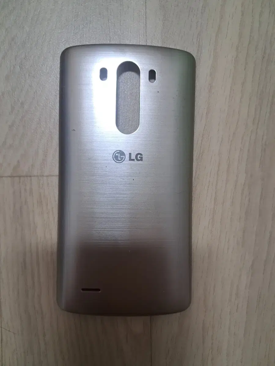 LG G3 뒷판.새상품.2만.골드색깔.