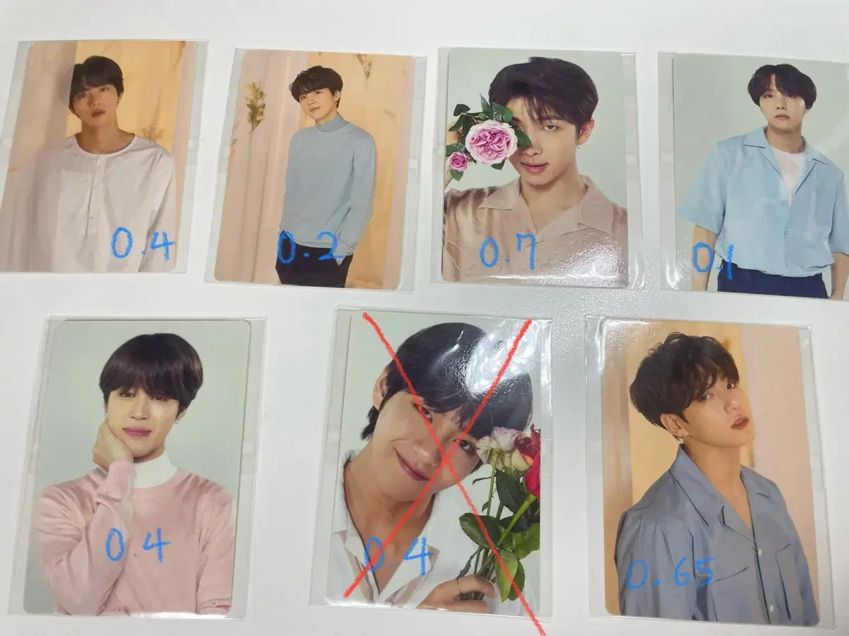 BTS WORLD TOUR 'LOVE YOURSELF' MINI PHOT