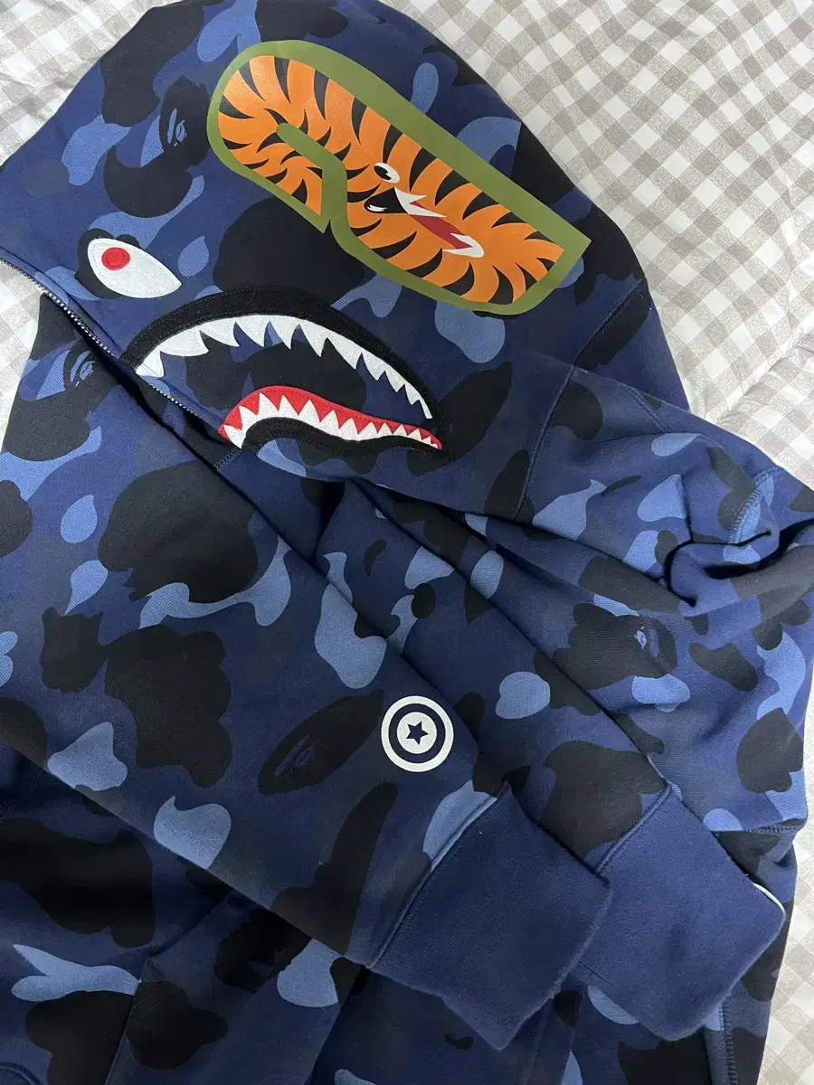 Vape Shark Hooded Zip-Up Navy BlueM