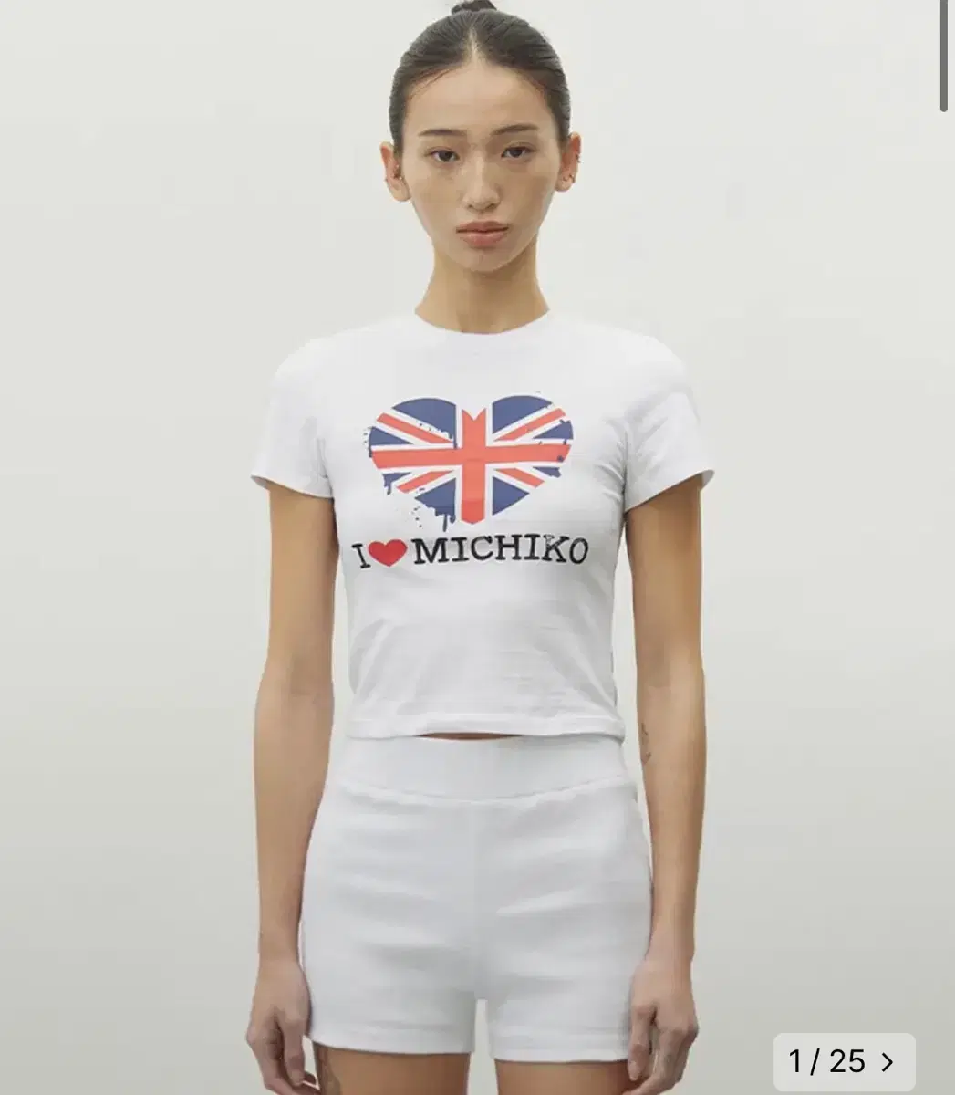 Michiko London T-shirt