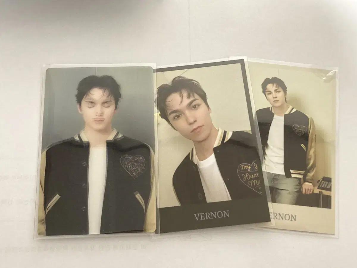 2024 Carterland MD vernon lenticular Instant photocard WTS