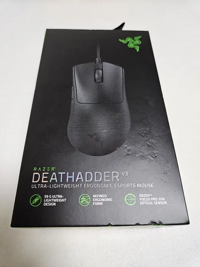 RAZER DEATHADDER V3 데브삼