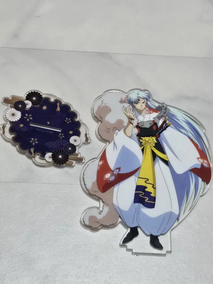 Inuyasha Sesshomaru Acrylic Stand