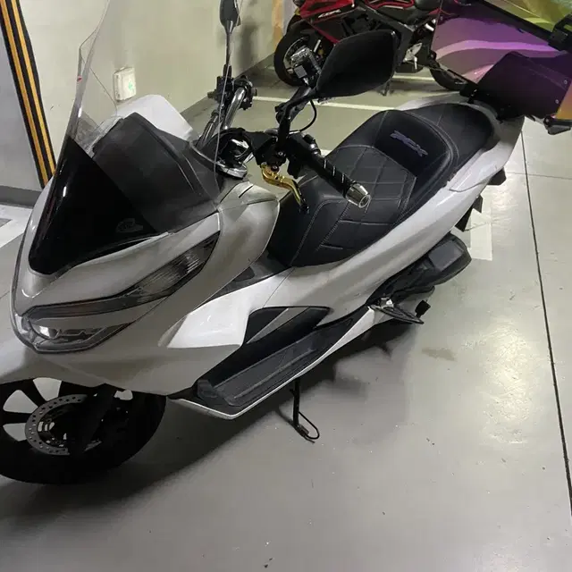 PCX125